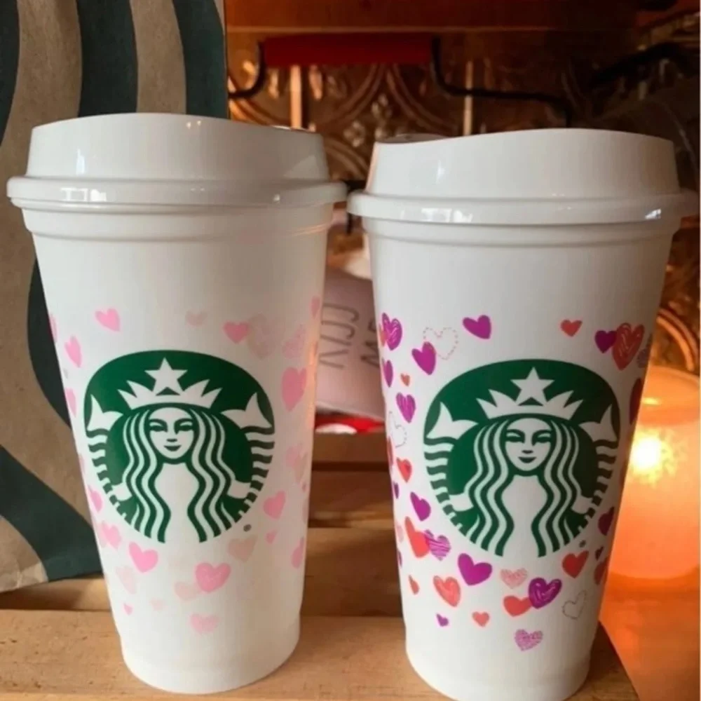 Starbucks color changing hot cup